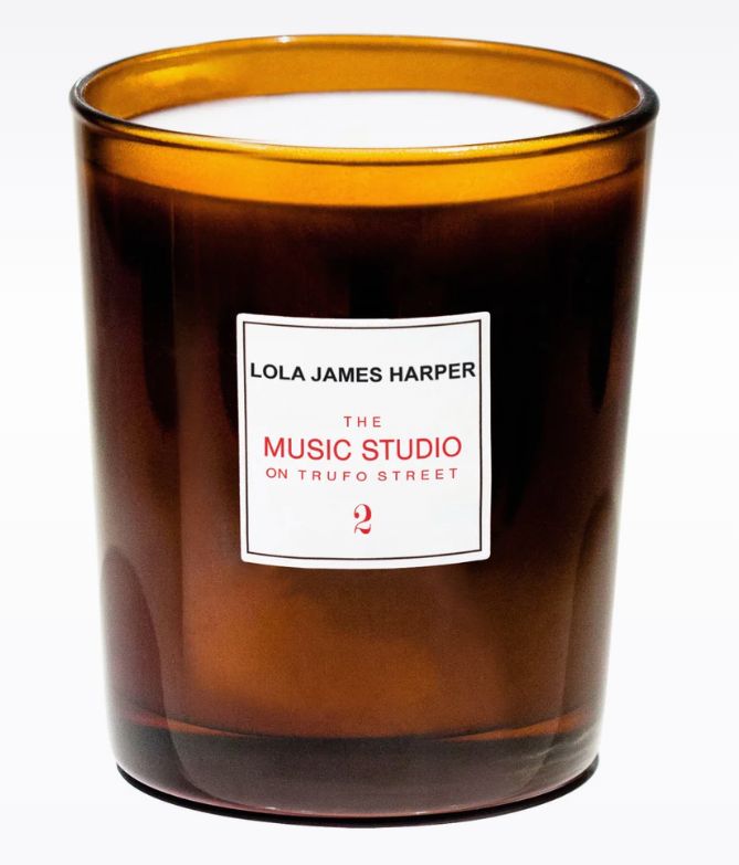 Music Studio on Trufo Street Candle