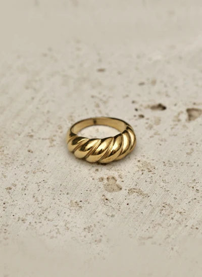 Aquarius Ring