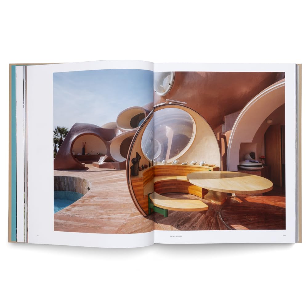 Côte d'Azur Living: The Residences and Interiors of the French Riviera