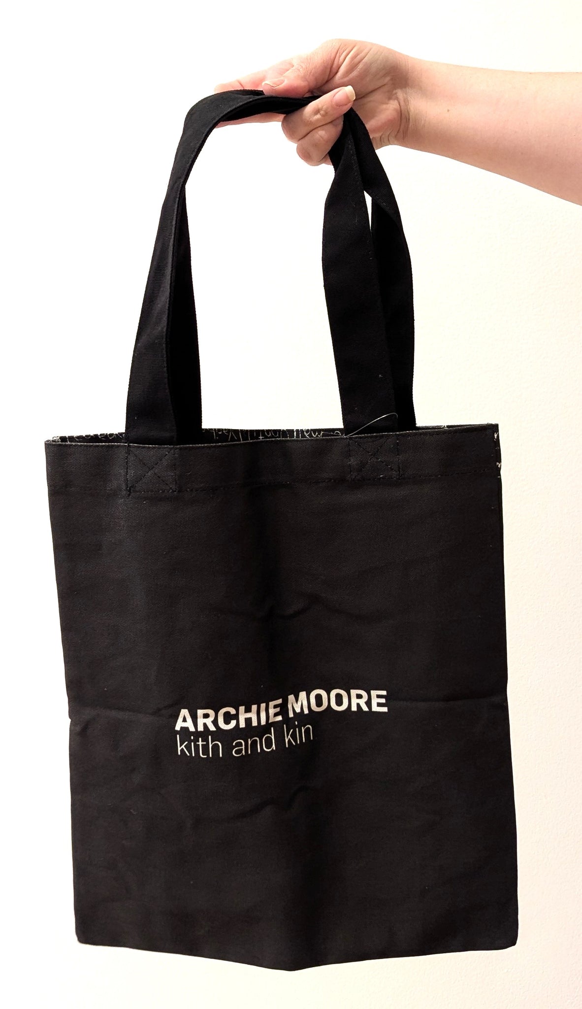 kith and kin Tote Bag - Archie Moore