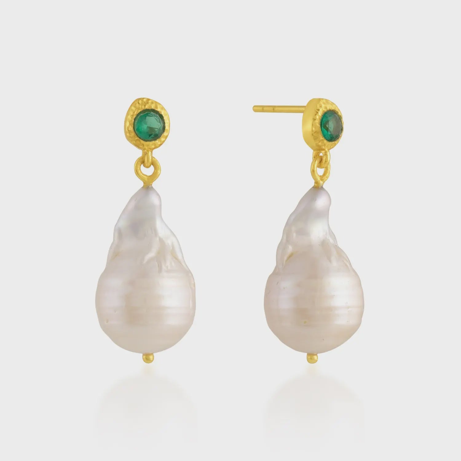 Lima Earrings Emerald