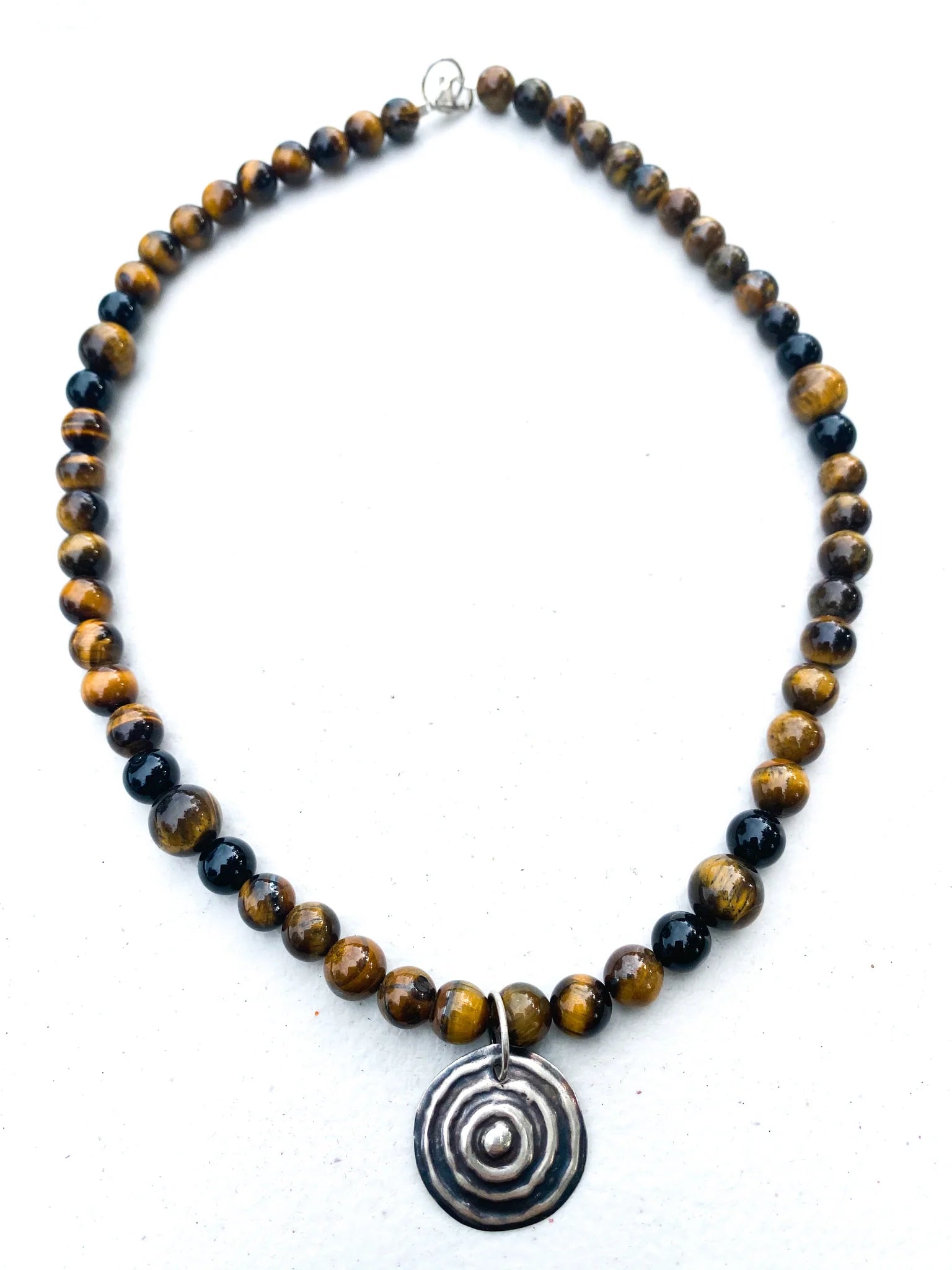 Ngulburnan, yuriyawi “Waterhole” Tigers Eye Necklace